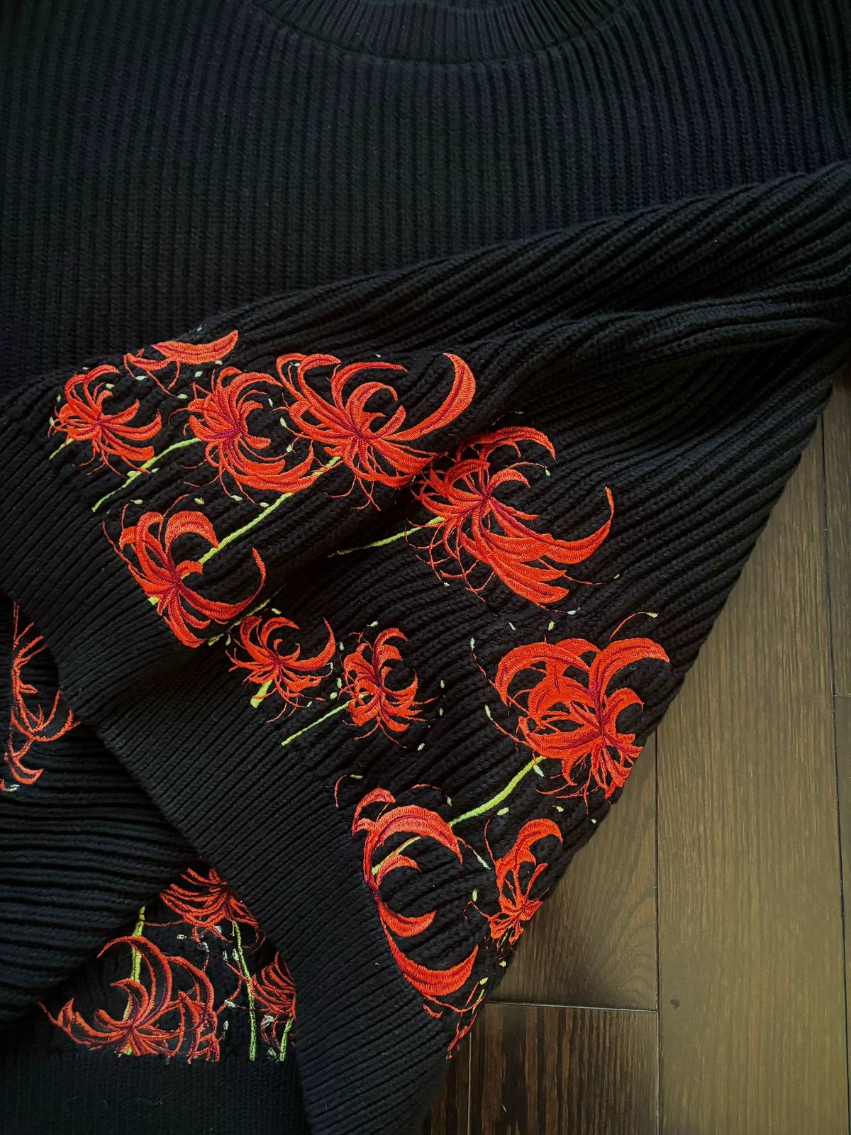 SPIDER LILY KNIT